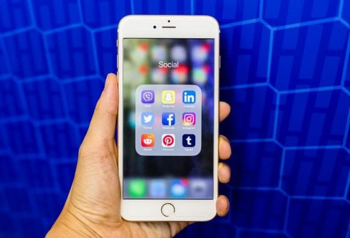 Social Media Roundup: Twitter Like Button May Phase Out, Viber Adds Message Edits, Ads In WhatsApp
